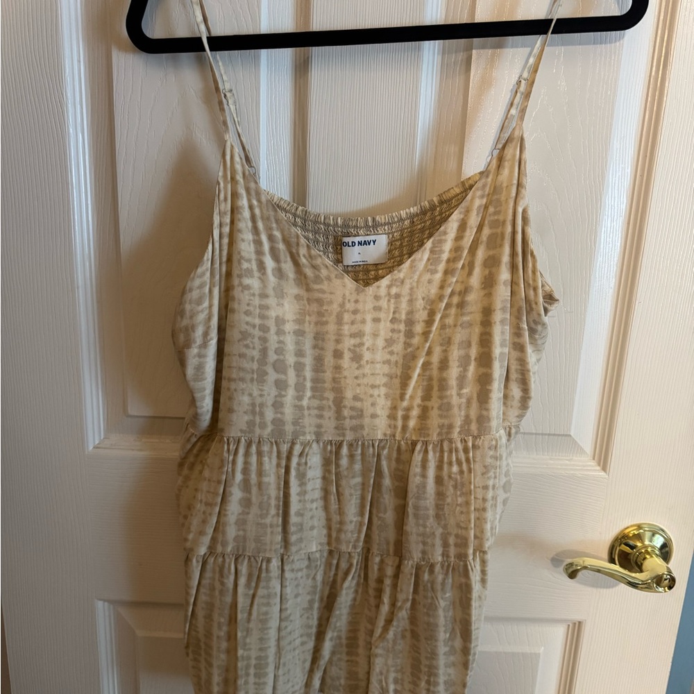 Old Navy Tan Patterned Sleeveless Top